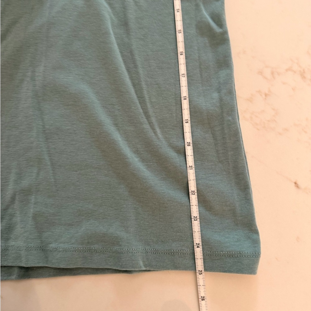 Eddie Bauer Women’s Large Teal V-Neck Short Sleeve Tee Shirt - Picture 4 of 6